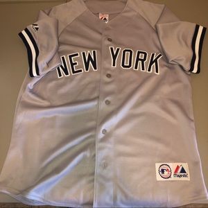 NEW YORK YANKEES JERSEY
